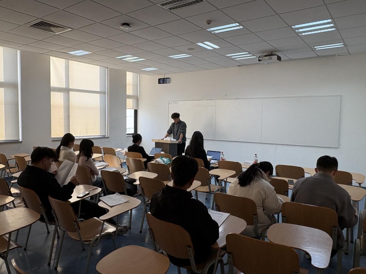 f4aa9178ea4346069d4045fe3f64ec6c